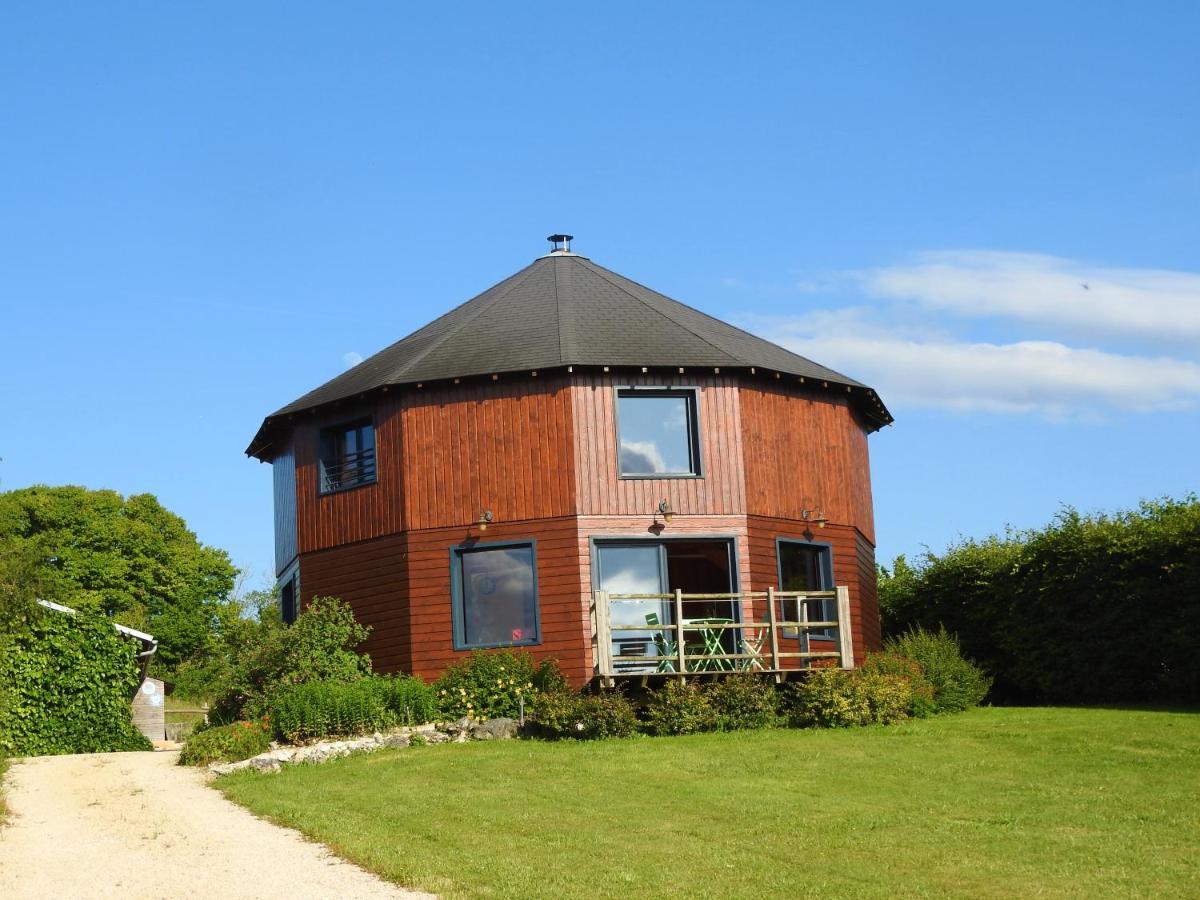La Maison Ronde Et Ses 2 Cahutes Monthoiron Ngoại thất bức ảnh
