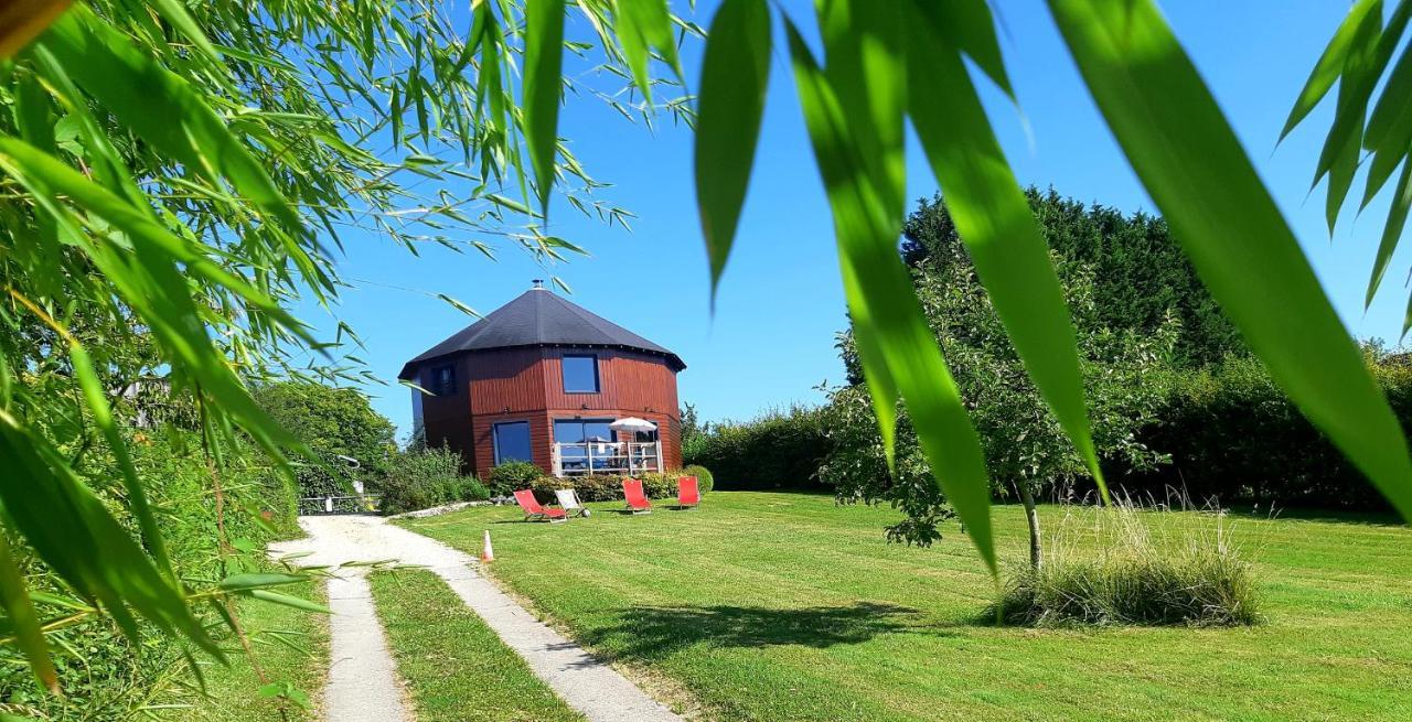 La Maison Ronde Et Ses 2 Cahutes Monthoiron Ngoại thất bức ảnh