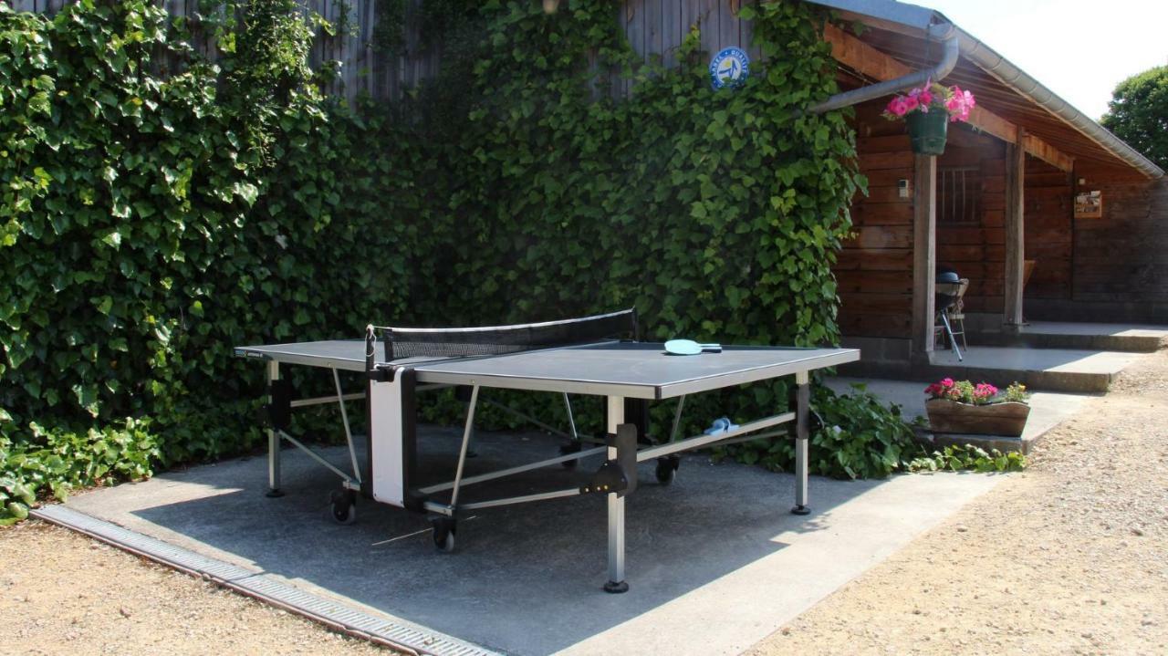 La Maison Ronde Et Ses 2 Cahutes Monthoiron Ngoại thất bức ảnh