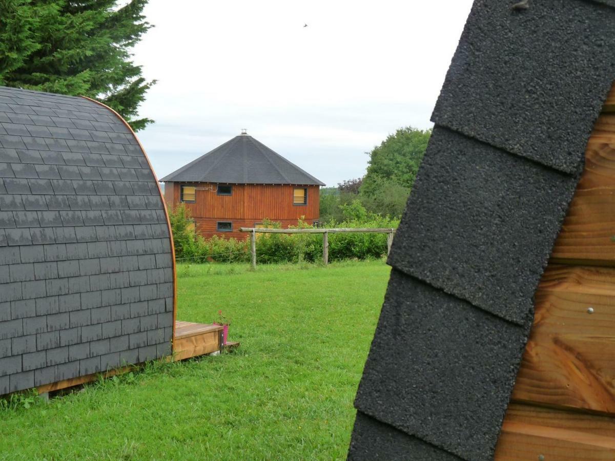 La Maison Ronde Et Ses 2 Cahutes Monthoiron Ngoại thất bức ảnh